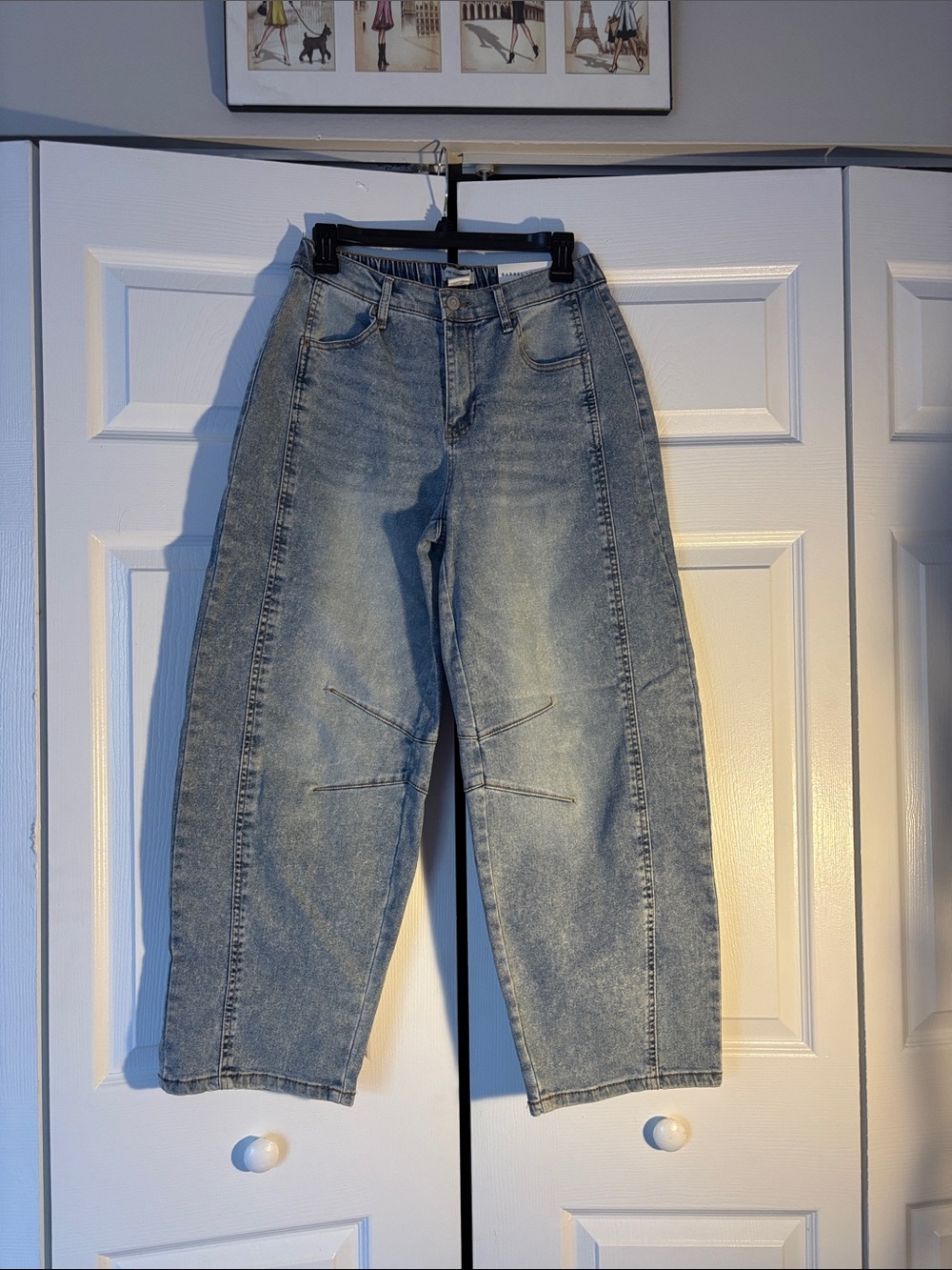 Women’s No Comment Low-Rise Barrel Leg Jeans